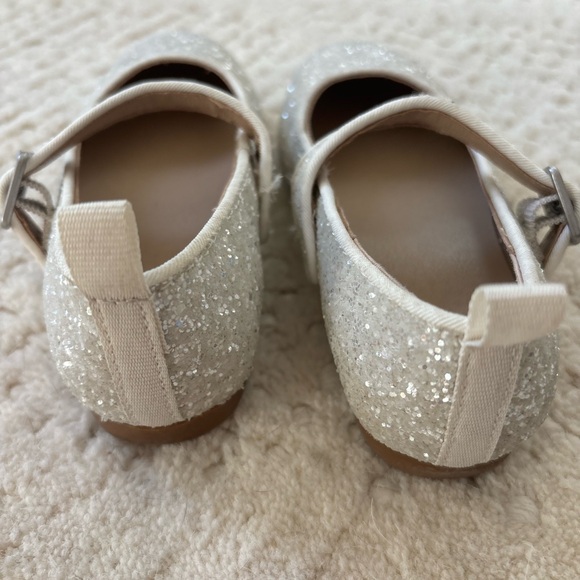 GAP Sparkly Mary Janes - Picture 3 of 5